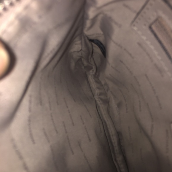 authentic Michael Kors purse MAKE OFFER MUST GO!!! - Picture 5 of 7